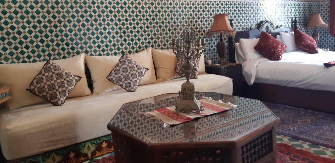 2 Bedroom Charming Apartment フェズ エクステリア 写真